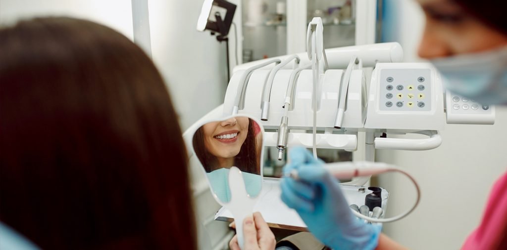 10 razones para visitar al dentista